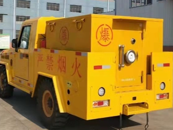 平阳凯龙爆破器材运输车：保障爆破任务的安全运行